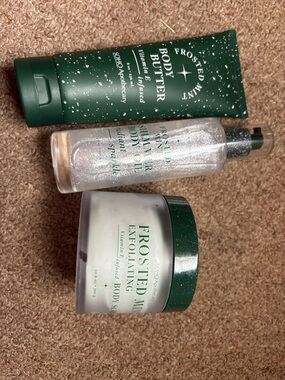 Frosted Mint Body Butter - Green